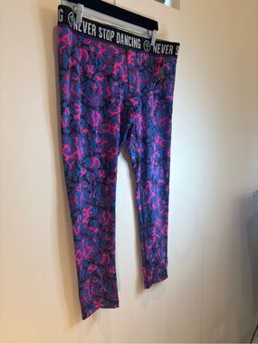 Zumba Dance Gypsy Leggings XXL Shocking Pink - Women’s -